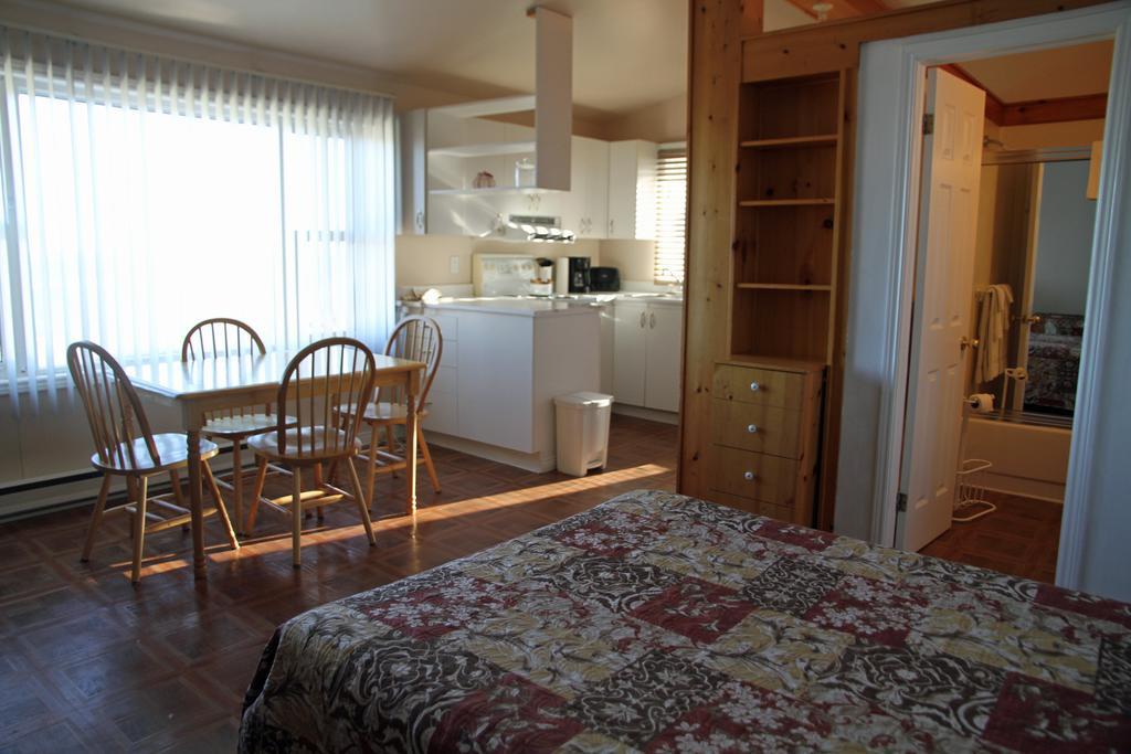Auberge Motel 4 Saisons Blanc-Sablon Room photo